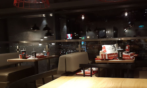 Photo of KFC - Sprowston retail park, Salhouse Rd, Norwich NR7 9AZ